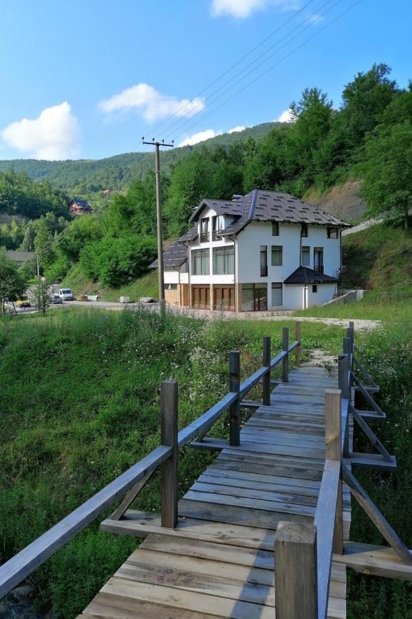 Bed and Breakfast Zlatarska Dolina Нова-Варош Экстерьер фото